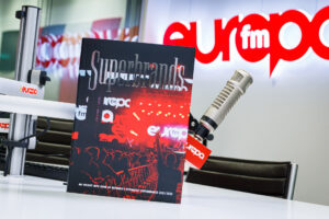 oto Superbrands in Studio Europa FM (2)